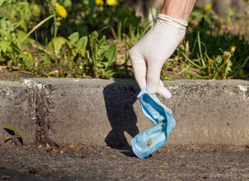 Przyczyny zaśmiecania środowiska przez ludzi